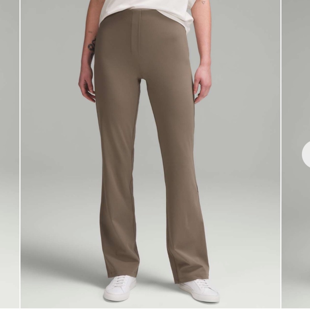 Lululemon Smooth Fit High Rise Flare Leg Pull On Casual Neutral Pants Tan 27in 0